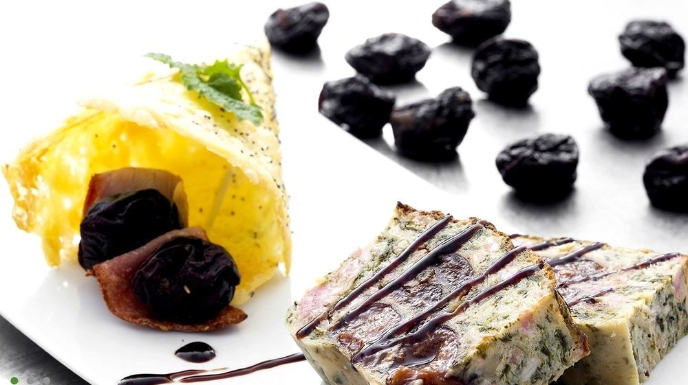 Hotel Du Puy Ferrand , Restaurant La Table De L'Ours 르몽도레 외부 사진